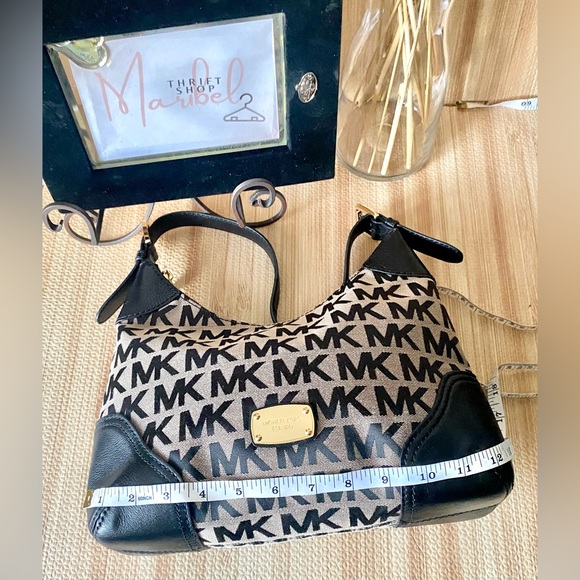 SOLD OUT - Picture 8 of 8